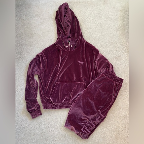 VS PINK Maroon Velvet Two-Piece Set - Picture 1 of 5